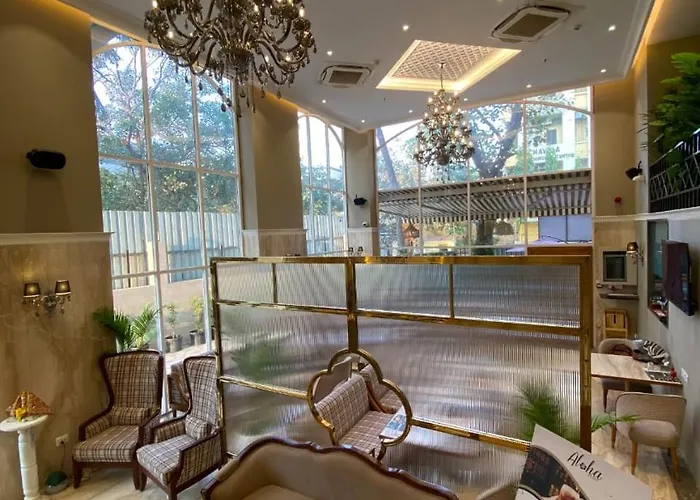 Hotel Mumbai House Mindspace Malad