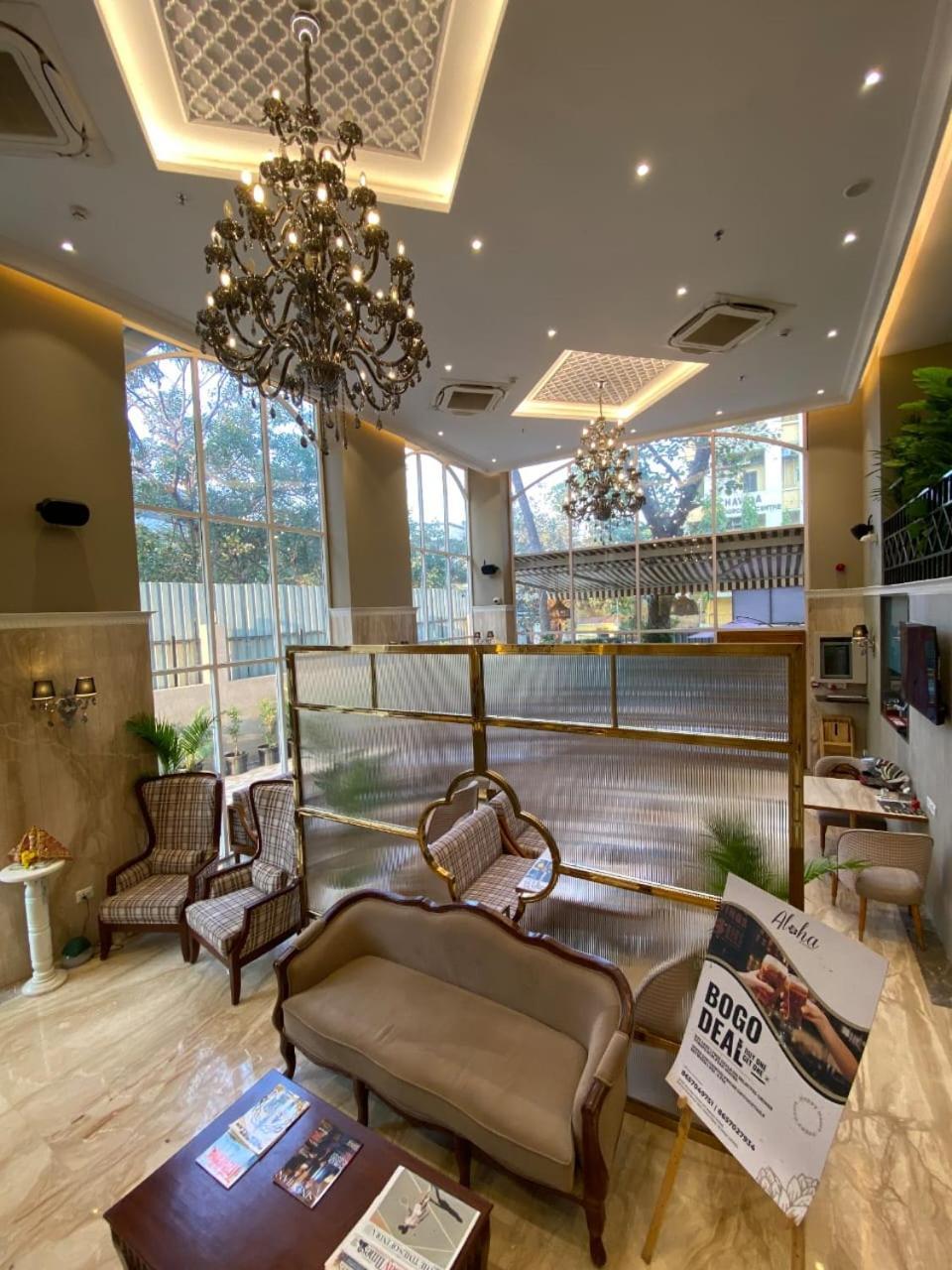 House Mindspace Malad